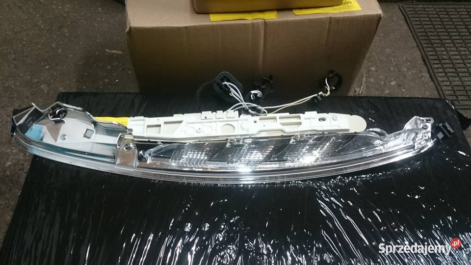 Lampa lewa led Peugeot 208 Oświetlenie wielkopolskie Piła