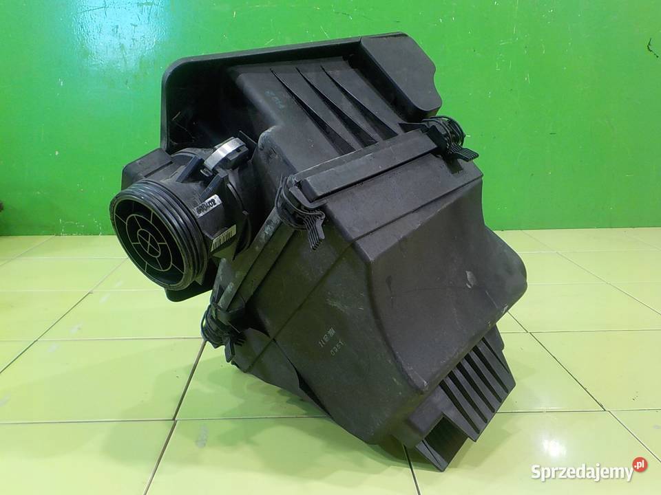 BMW Z4 E85 25 B 04r CABRIO 2D obudowa filtra Suków