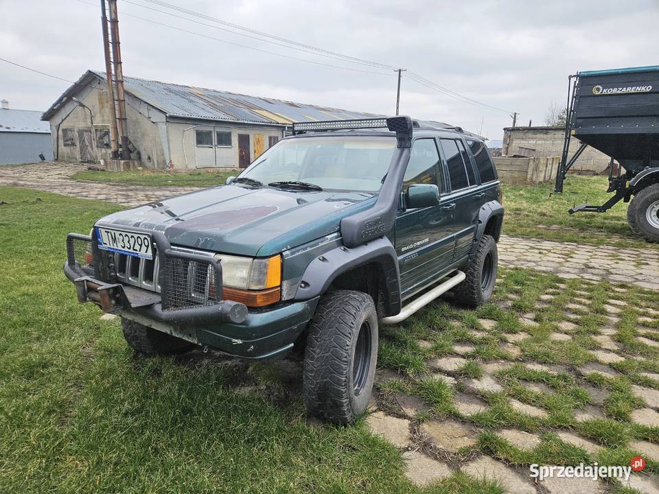 Jeep Grand cheeroke ZJ podniesiony offroad Ulhówek