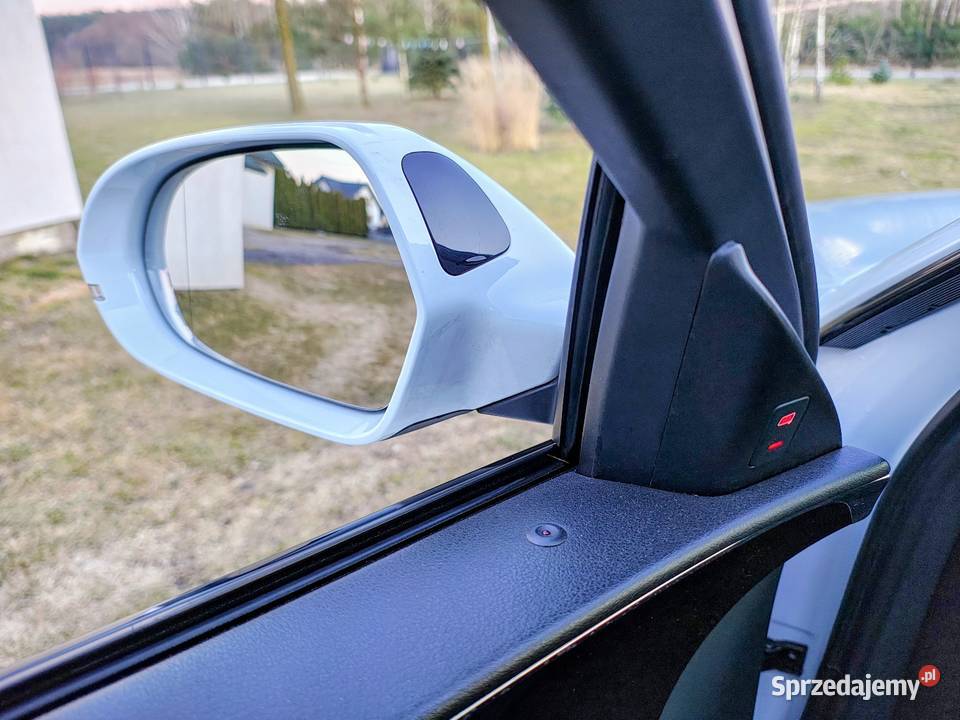 Sprzedam Audi A6 C7 z 2017 roku
Pierwsza automatyczna sprzedam
