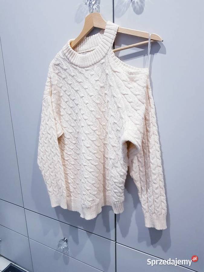 Damski dzianinowy sweter z ozdobnym wycięciem Dąbrowa Górnicza sprzedam