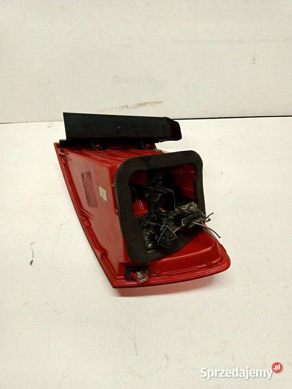 LAMPA TYŁ LEWA VW JETTA VI 5C 1014 EUROPA Rakoniewice