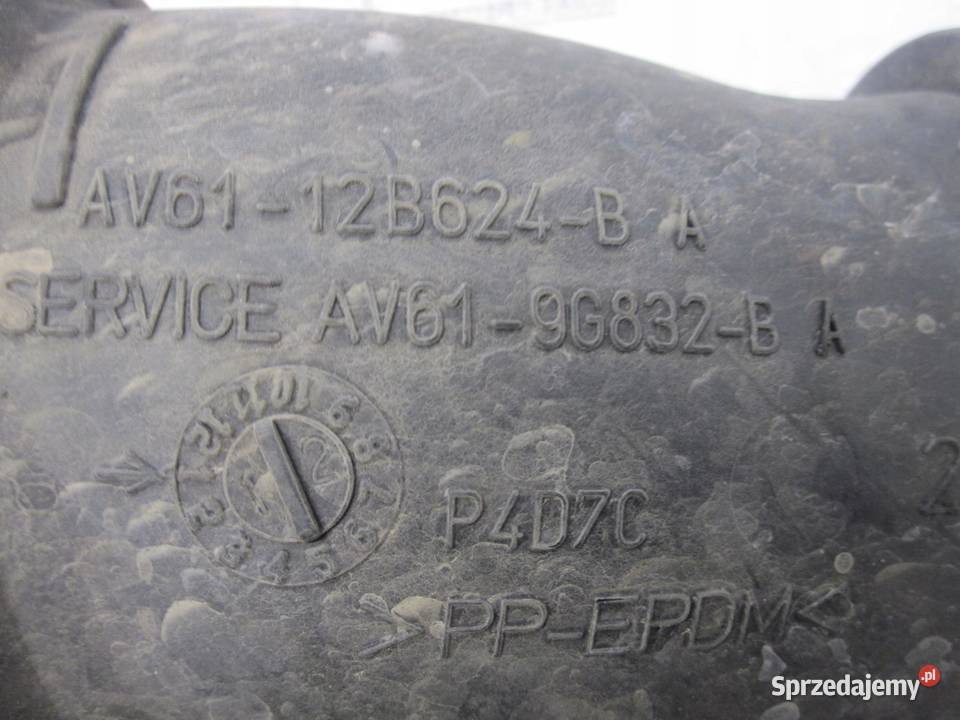 FORD FOCUS MK3 III 12r rura dolot powietrza