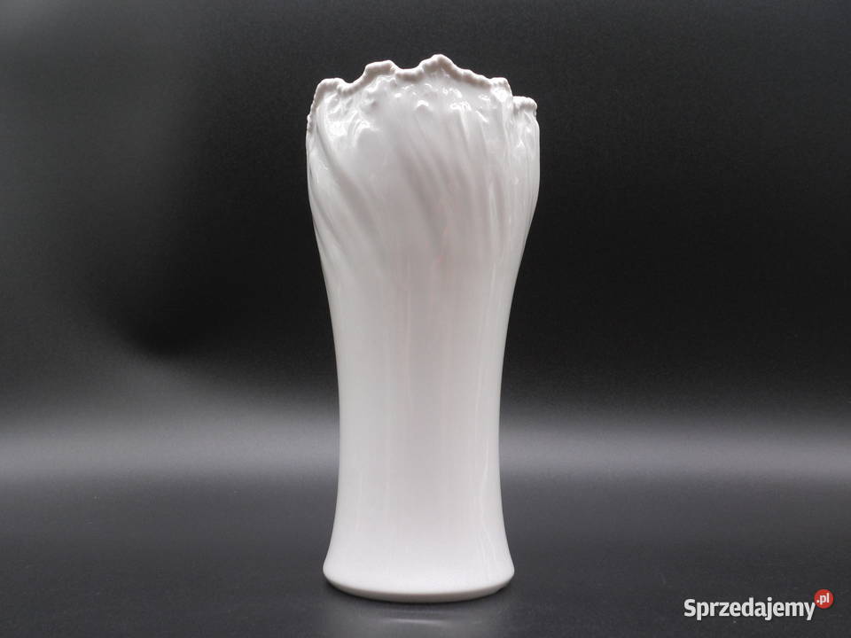 TIRSCHENREUTH porcelanowy wazon z falistym Raszków