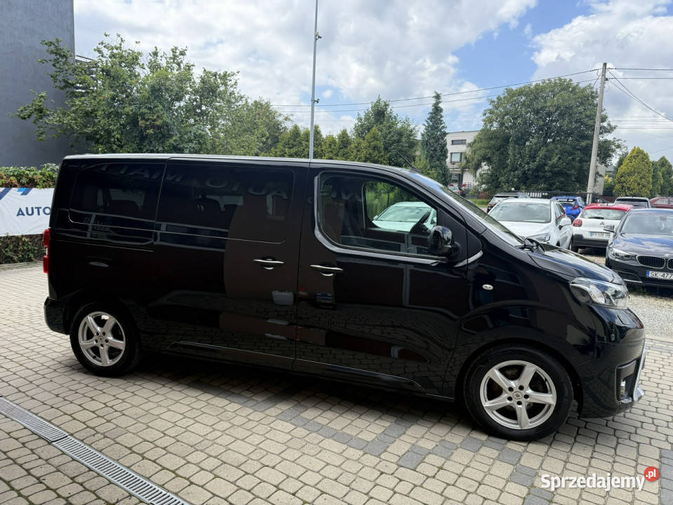 Toyota Proace Verso 20 150 Klima Navi Serwis komputer pokładowy Orzech
