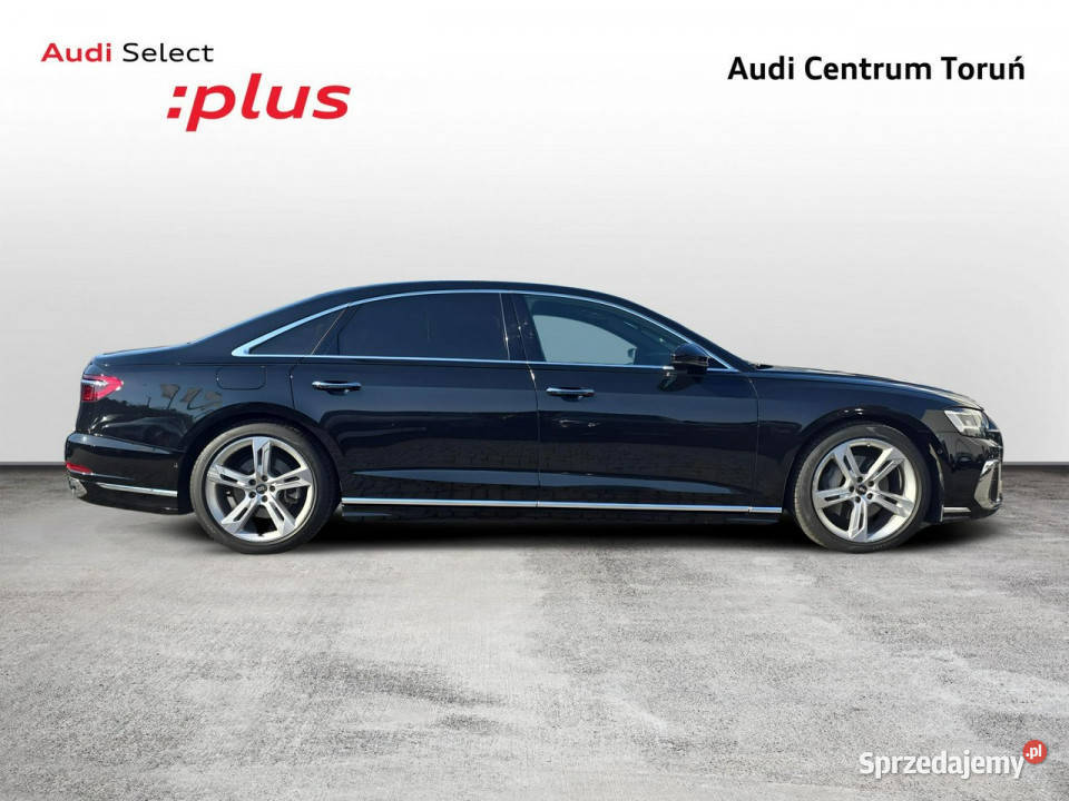 Audi A8 LangOś centralny zamek Toruń