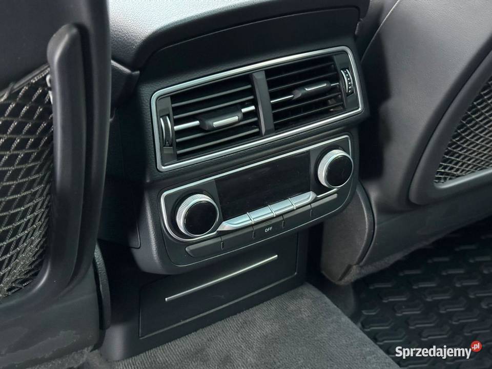 Audi Q7 30 TDI SLine Matrix panorama 7 osobowe czujnik zmierzchu Grójec