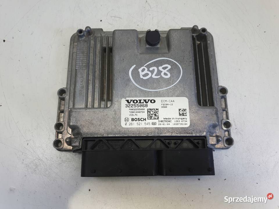 Volvo V40 CROSS COUNTRY 15 T3 STEROWNIK SILNIKA Części samochodowe