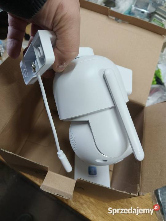 Kamera zewnętrzna wifi dwa obiektywy Tyczyn