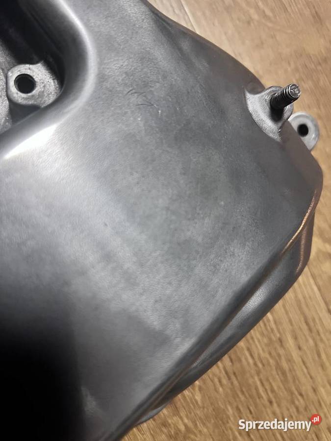 Pokrywa zaworowa Toyota celica 7 Radom