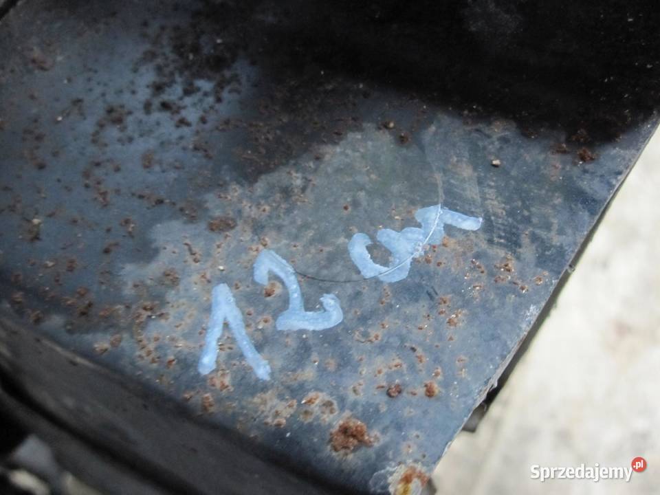 TOYOTA AVENSIS T27 III 10r pas przód 48002 świętokrzyskie