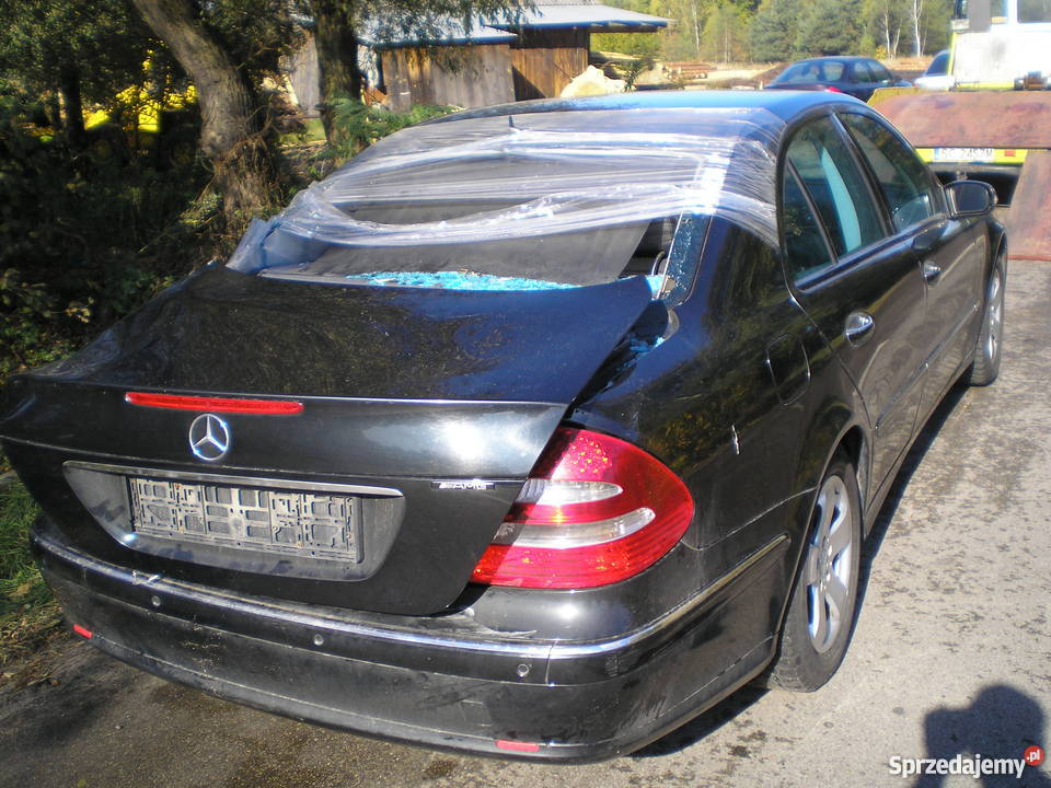 Mercedes E270 w211 Avantgarde lekko uszkodzony E-klasa Mercedes Częstochowa