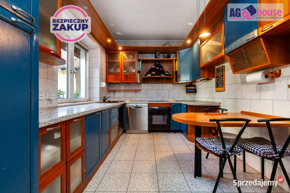 sprzedaży domu szeregowego Gdańsk 24786m2 3 piętra i więcej