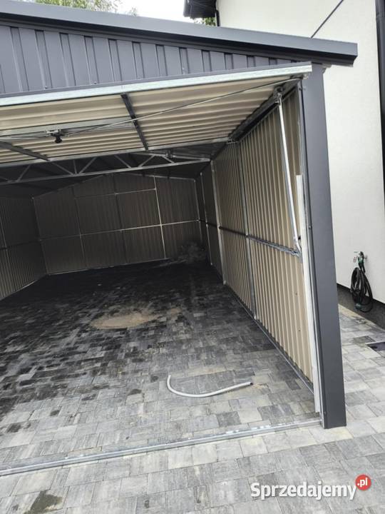 Garaż blaszak grafit Tłuszcz