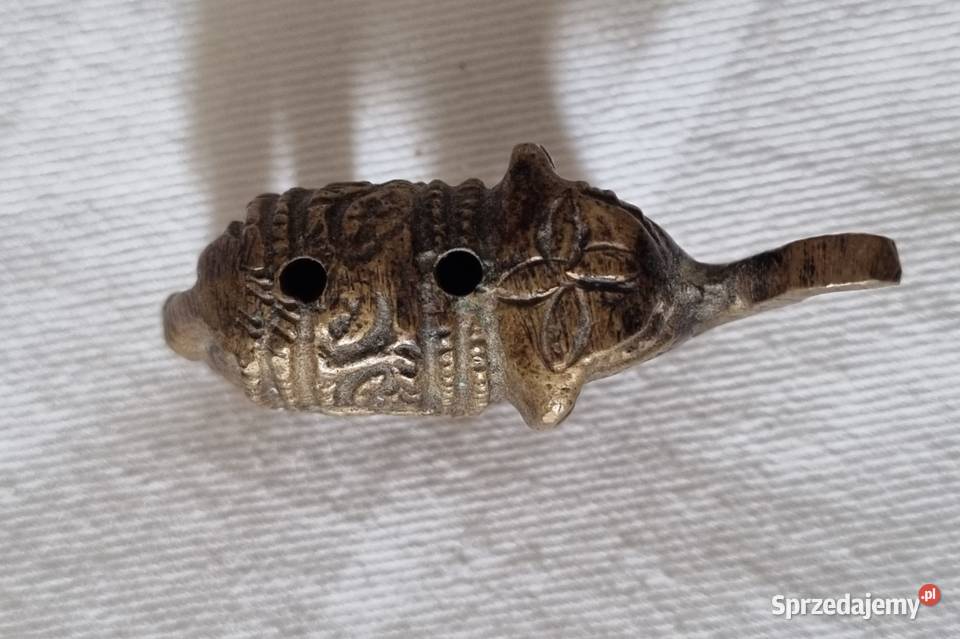 Maleńki mosiężny słonik podstawka pod trociczki Figurki i rzeźby