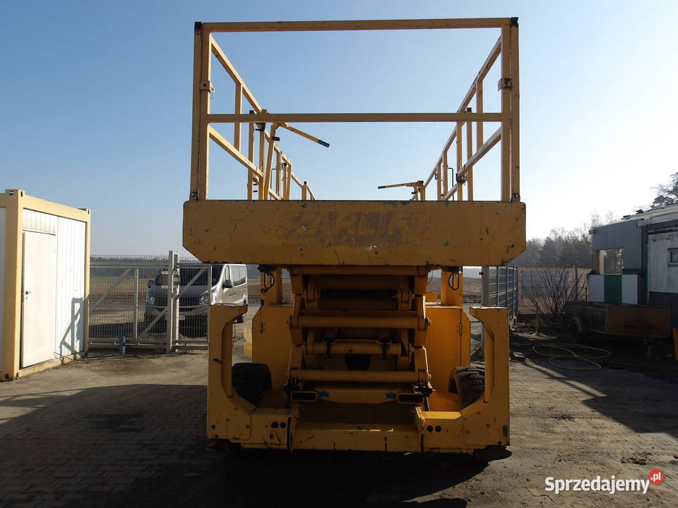 Podnośnik nożycowy spalinowy 15m 4x4 Genie Rok produkcji 2009 Pleszew