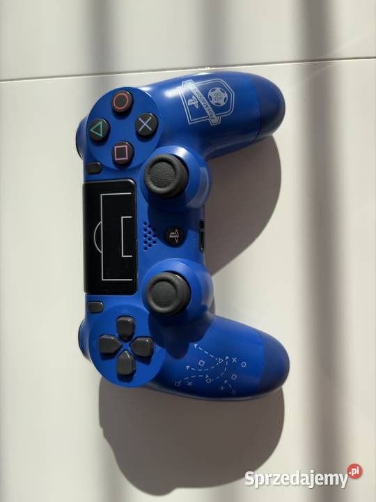 PlayStation 4 PRO 1TB Limitowany pad gry Gry komputerowe i konsolowe sprzedam