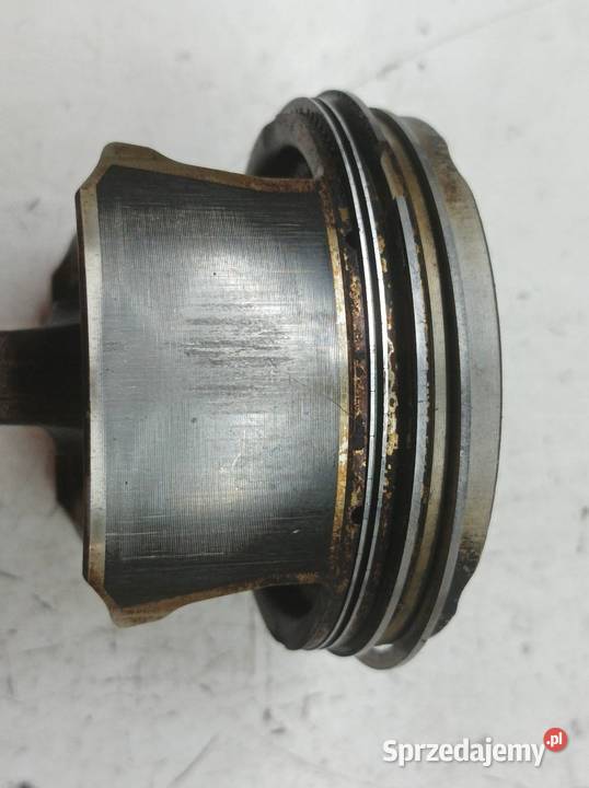 TŁOK KORBOWÓD 77L51 16 THP VTI Peugeot 5008 I