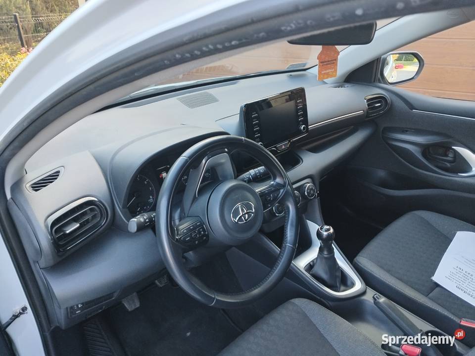 Toyota Yaris salon Polska Wieprz