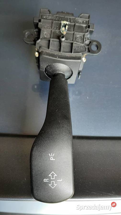 BMW E46 PRZEŁĄCZNIK KIERUNKOWSKAZU Zielona Góra