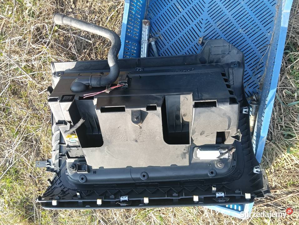 Schowek pasażera golf 6 osobowe