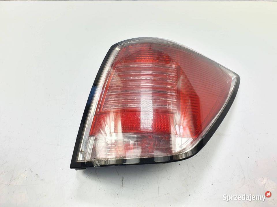 LAMPA PRAWA TYŁ OPEL ASTRA H III osobowe Lipno