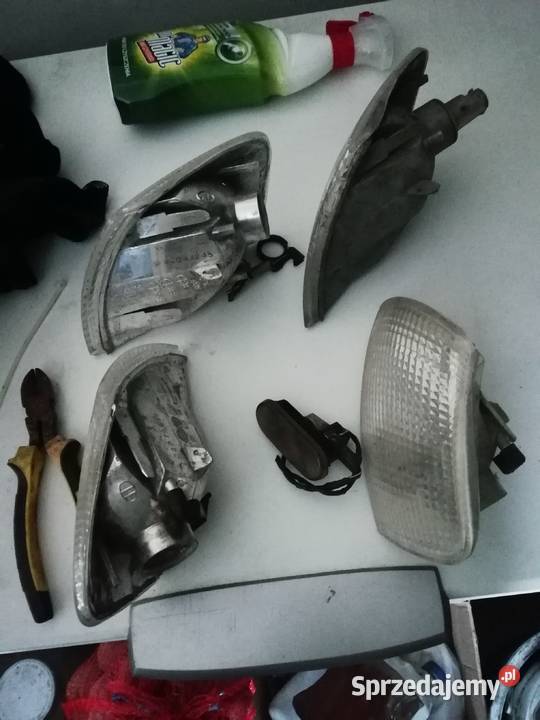 Sprzedam kierunki do Volkswagen Passat b 5 prawy Prawe Oświetlenie Kolno sprzedam