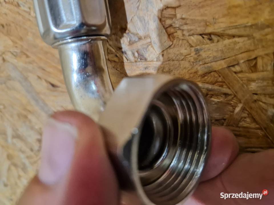 Wąż antywibracyjny 60 z kolanem hydroforu G81524 Głogowa sprzedam