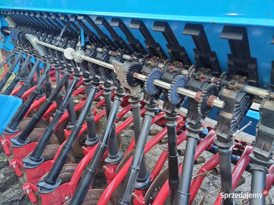 Siewnik LEMKEN Eurodrill 300 25 Talerzowy Przemęt