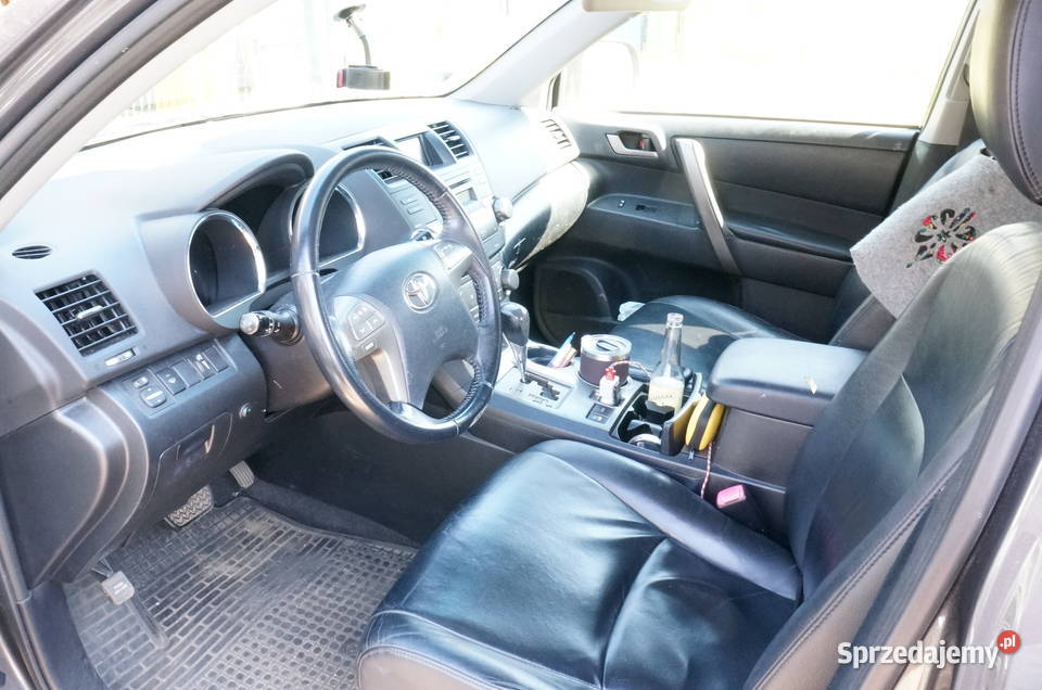 Toyota Highlander Sport 4WD 280 9 klimatyzacja Highlander Jelenia Góra