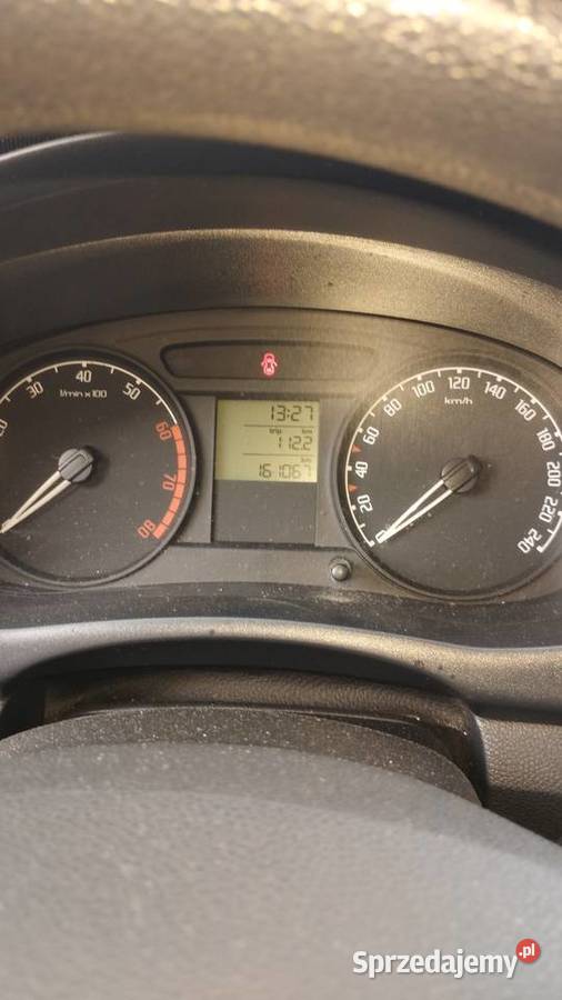 Sprzedam zadbaną Skodę bo kupiłem większe auto Radomsko