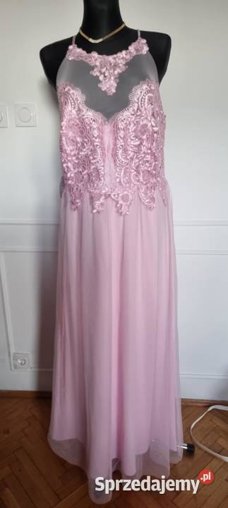 Sprzedam sukienkę różową koronkową 4648