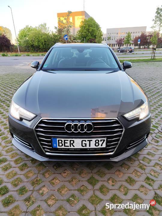 Audi a4 b9 2017r manual stan 228000km A4 pomorskie Słupsk