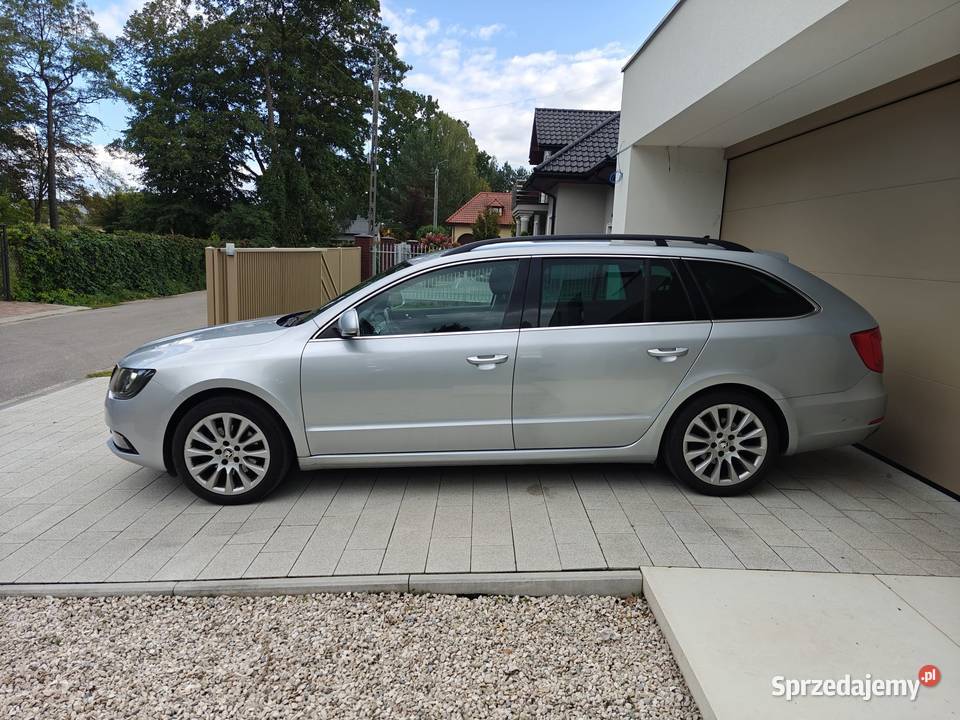 Skoda Superb 20 TDI 140 2014 r manual centralny zamek Hipolitów