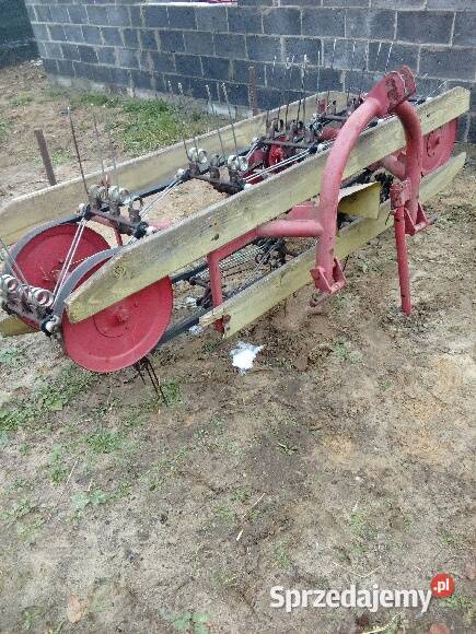 Przegrabiarka tasmowa nowy typ Okazja Zgrabiarki i przetrząsacze sprzedam