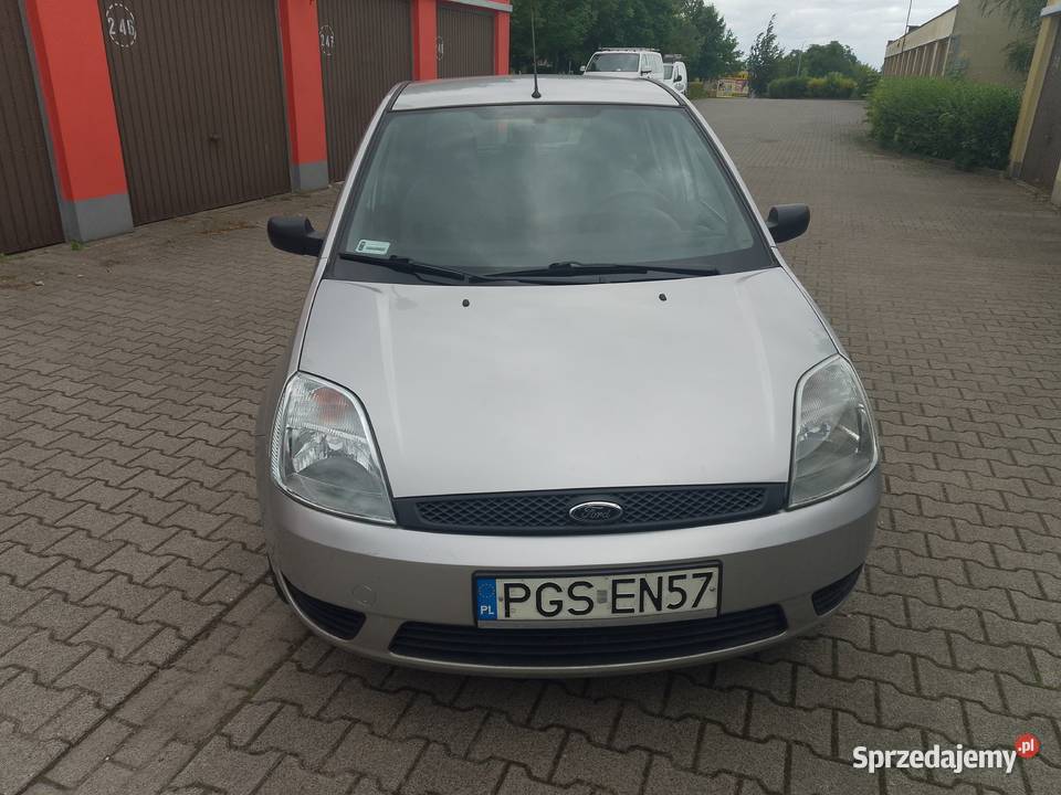 Sprzedam Ford Fiesta 2003 125 garażowany 125cm3 Gostyń sprzedam