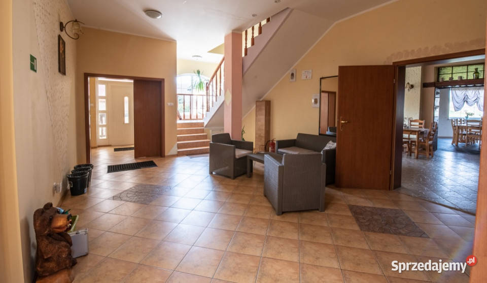 SPRZEDAM PENSJONATobok PolanicyZdrojuSUDETY Chocieszów sprzedam