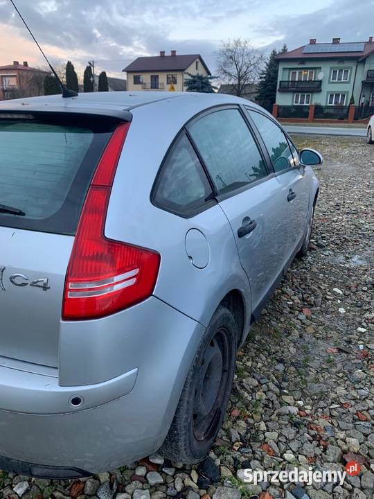 Citroen4 benzyna C4 Puławy sprzedam