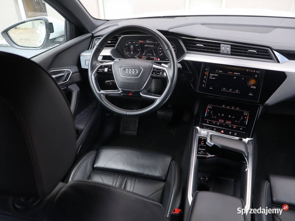 Audi etron etron 50 quattro e-tron Katowice