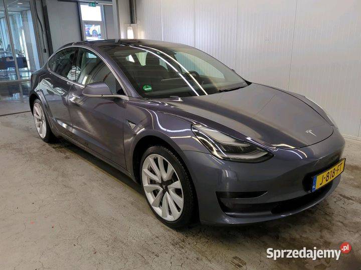 2020 TESLA 3