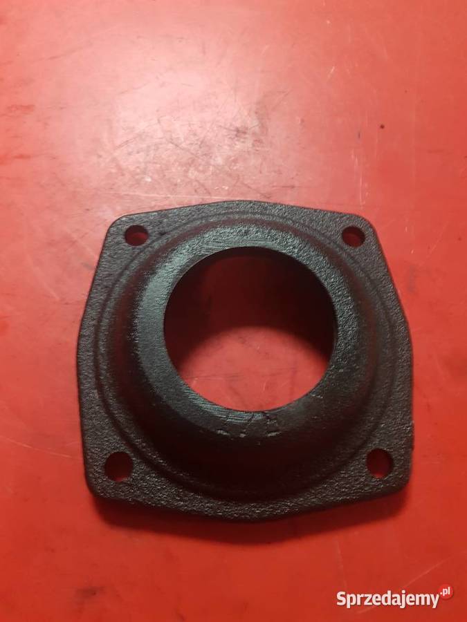 702407028 Pokrywa tylnej półosi MTZ PRONAR Sulechów