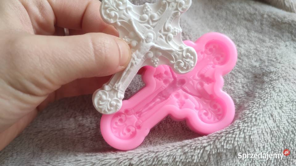 Forma foremka silikonowa krzyż z krzyżem Jezus Tarnowskie Góry sprzedam