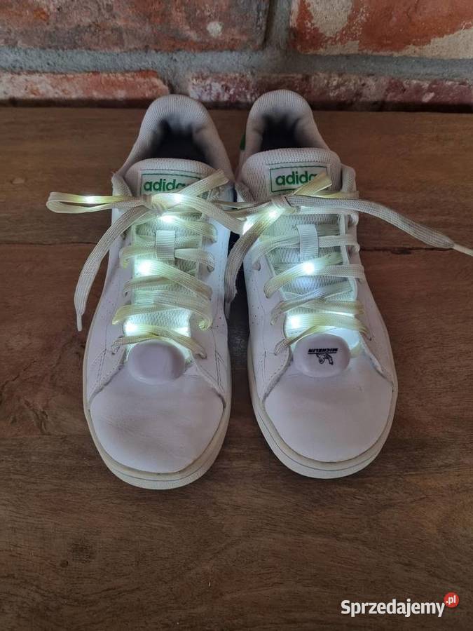 Sneakersy Adidas świecące sznurówki Warszawa