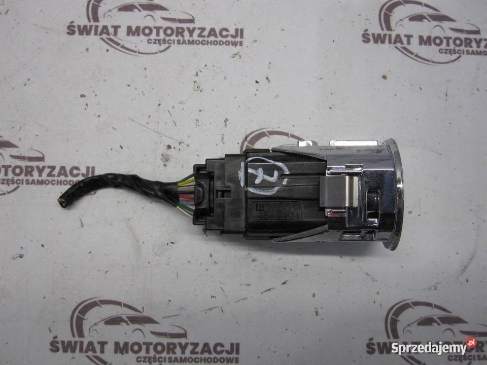 TOYOTA PRIUS II XW20 08r przełącznik STARTSTOP