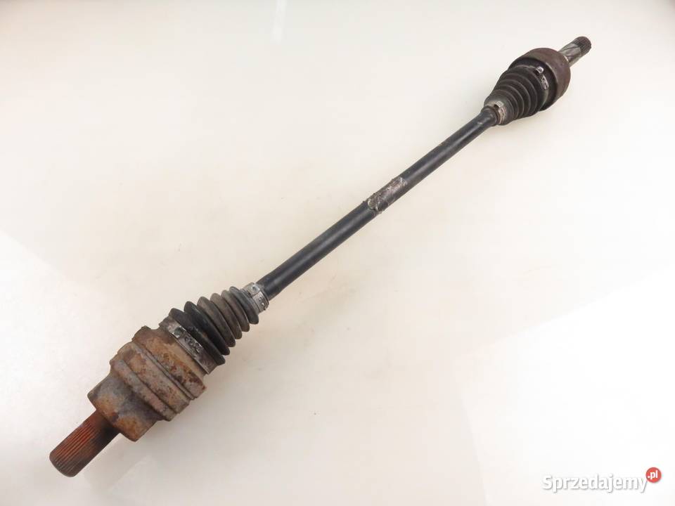 PÓŁOŚ PRAWA TYLNA VOLVO V70 II 25 T osobowe