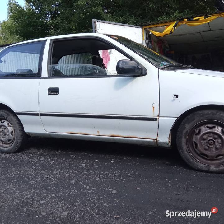 Suzuki Swift przód kompletny 1993 poj 10 Pozostałe Szczecin