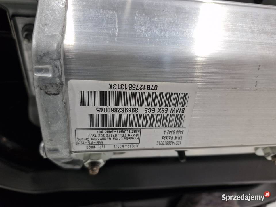 BMW E81 E82 E87 LCI DESKA KONSOLA ORYGINAŁ Motoryzacja sprzedam