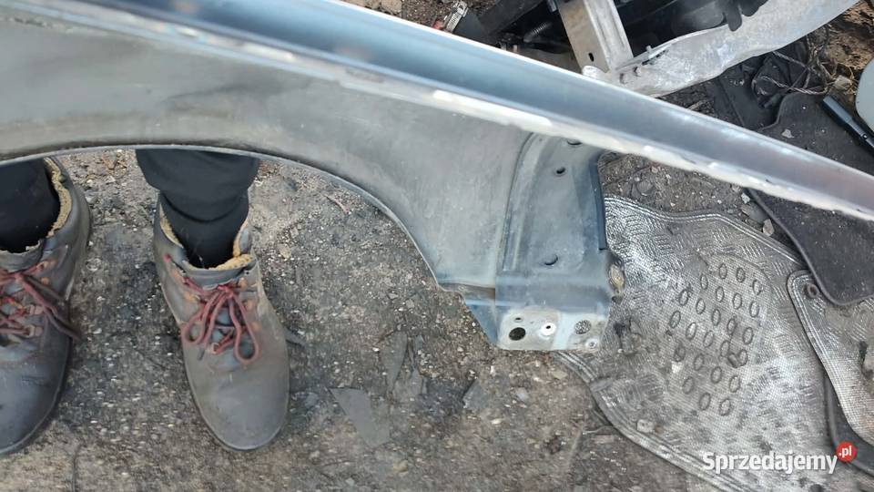 Błotnik lewy przód przedni Audi a6 c6 PRZED osobowe wielkopolskie Książ Wielkopolski