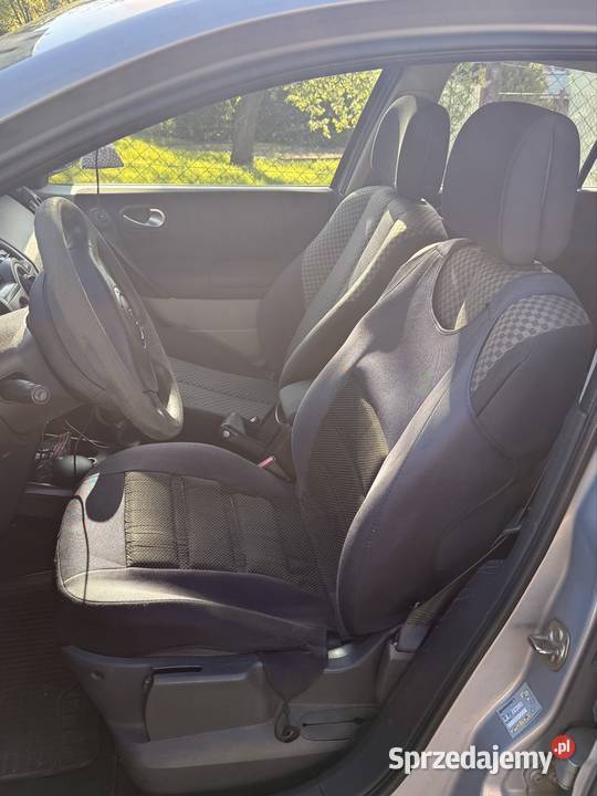 Renault Megane II 2004 r benzyna 16 nieuszkodzony Wejherowo