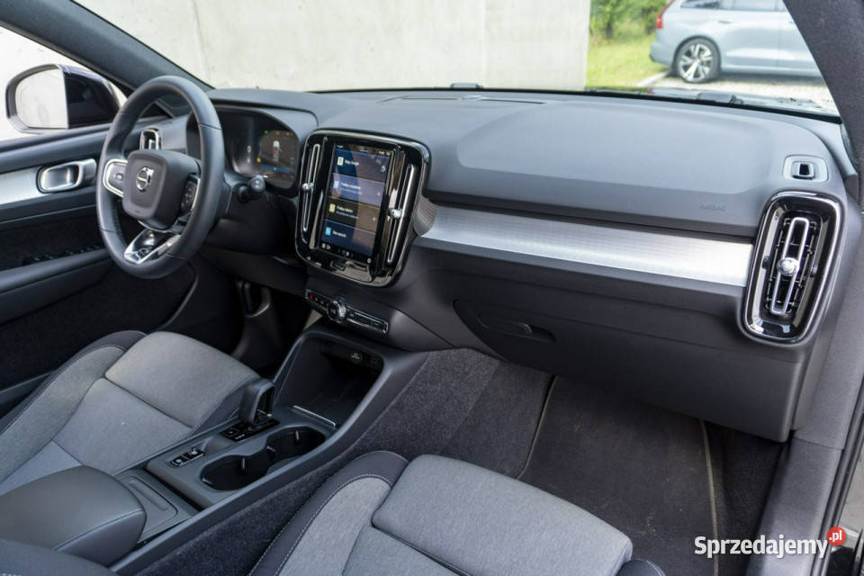 Volvo XC 40 Volvo XC40 B3 163 FV23 Podgrzewane